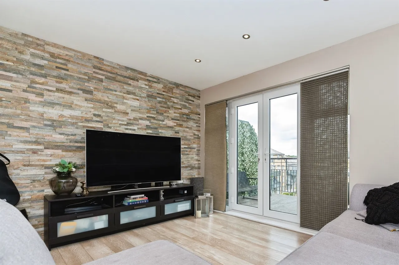 Southwell Close, Chafford Hundred, Grays, photo 3