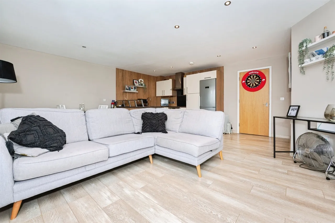 Southwell Close, Chafford Hundred, Grays, photo 4