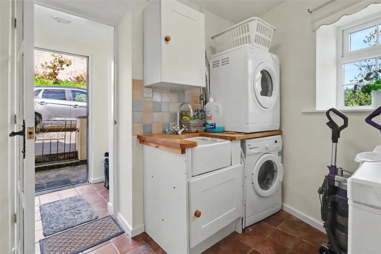 Bishops Nympton, South Molton, EX36, photo 10
