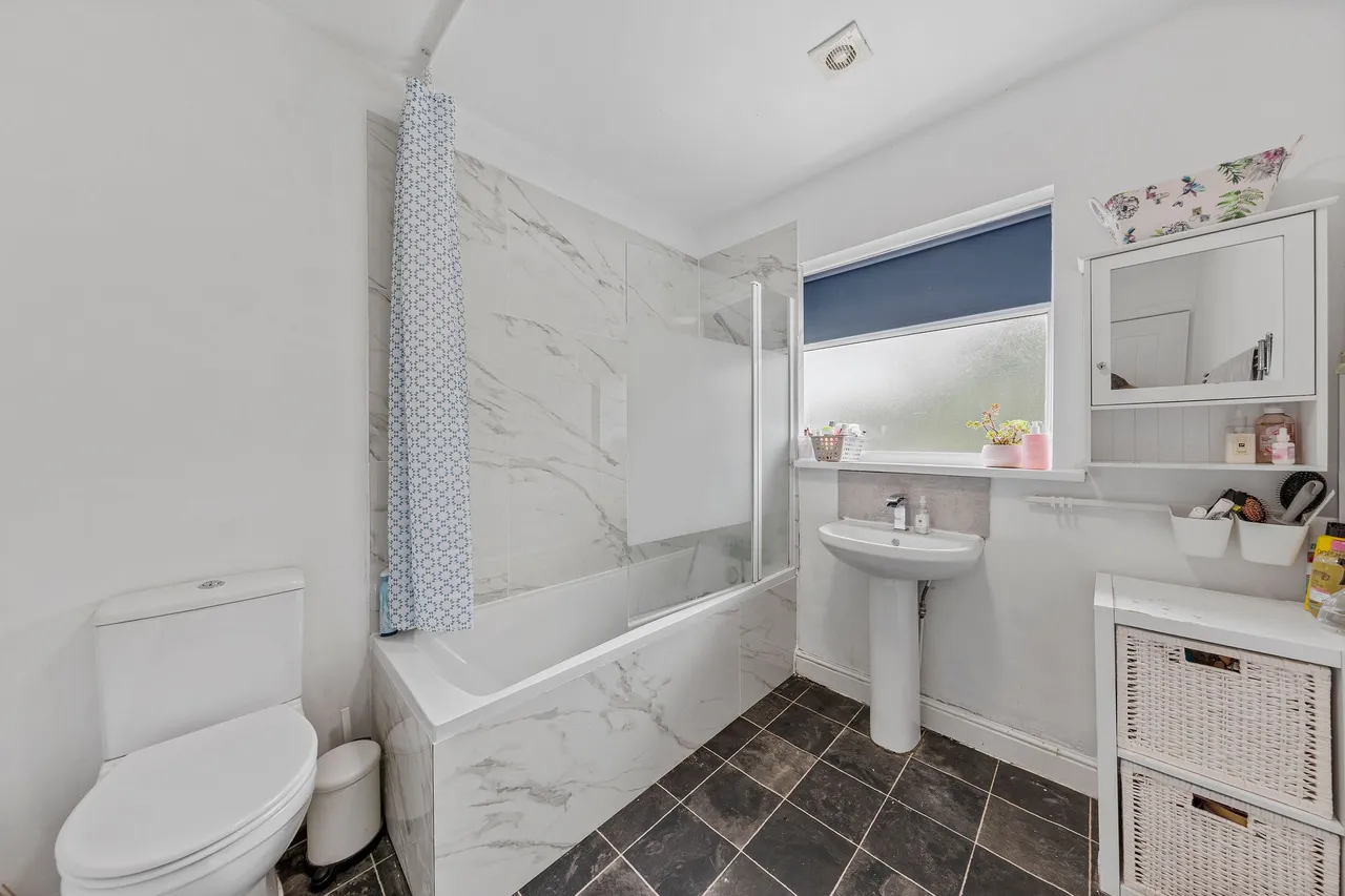Cliftonville Road, Woolston, Warrington, Warrington, WA1 4BJ, photo 15