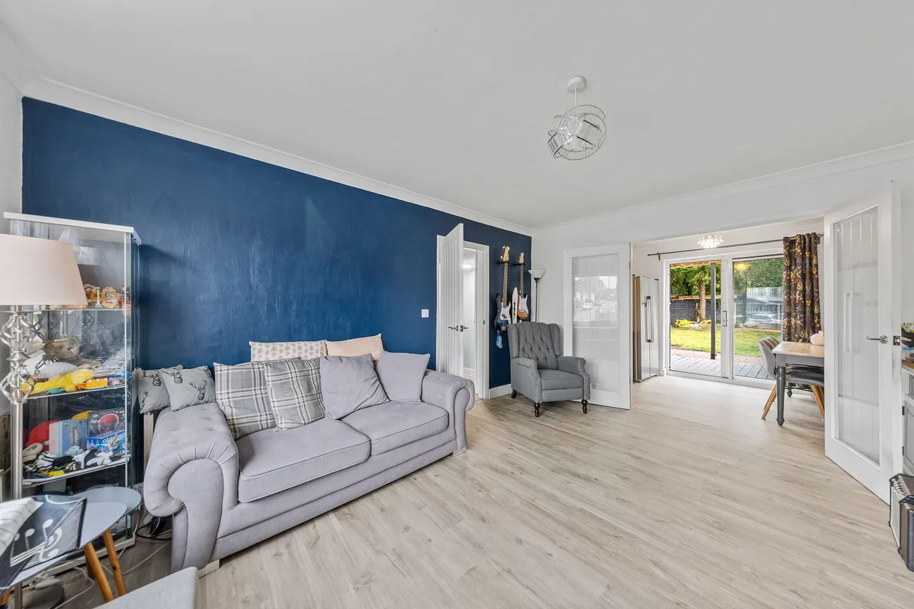 Cliftonville Road, Woolston, Warrington, Warrington, WA1 4BJ, photo 4