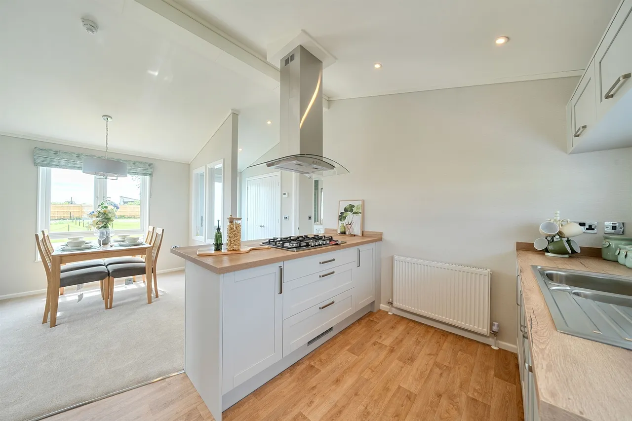 Wick Lane, Christchurch, BH6, photo 9