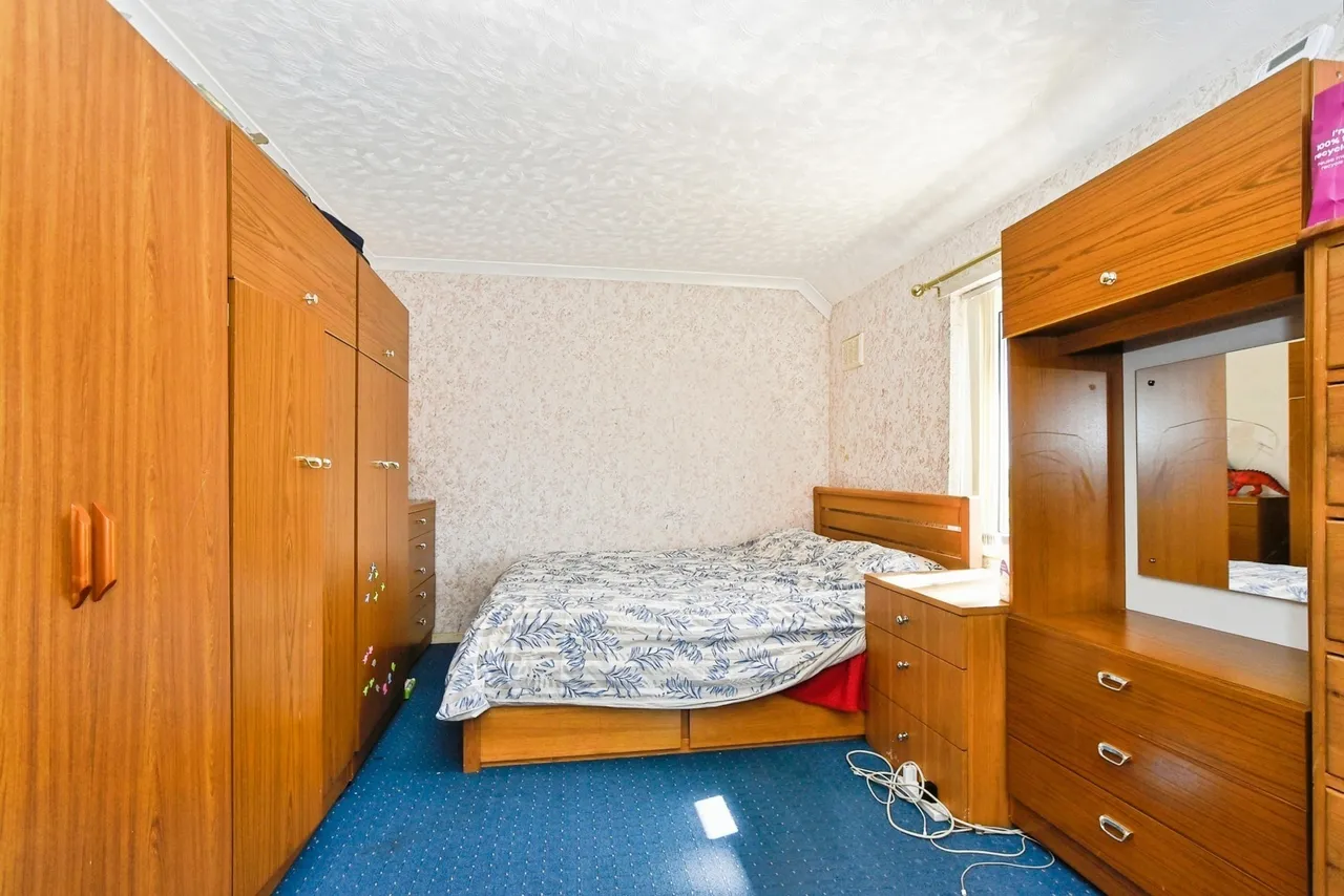Durnford Road, Swindon, Wiltshire, SN2, photo 10