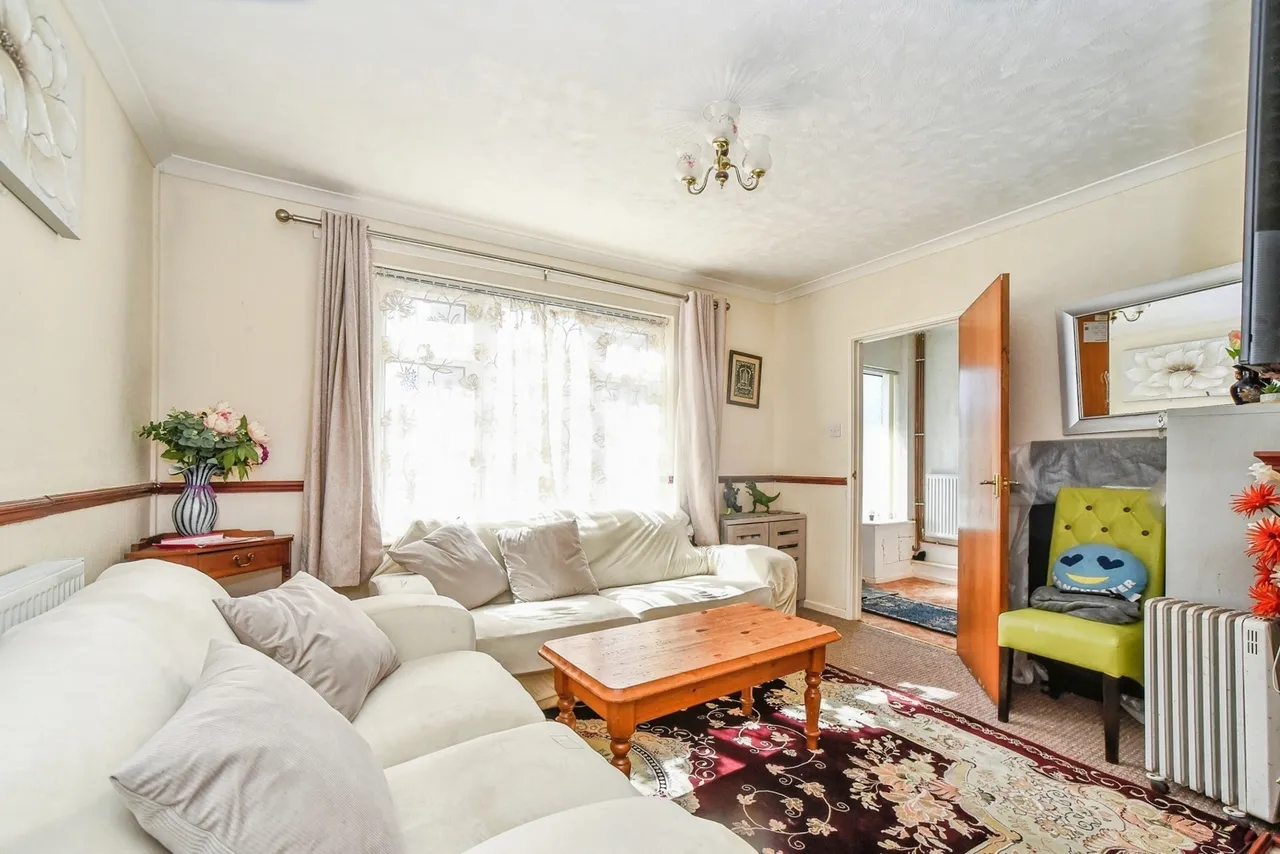 Durnford Road, Swindon, Wiltshire, SN2, photo 18