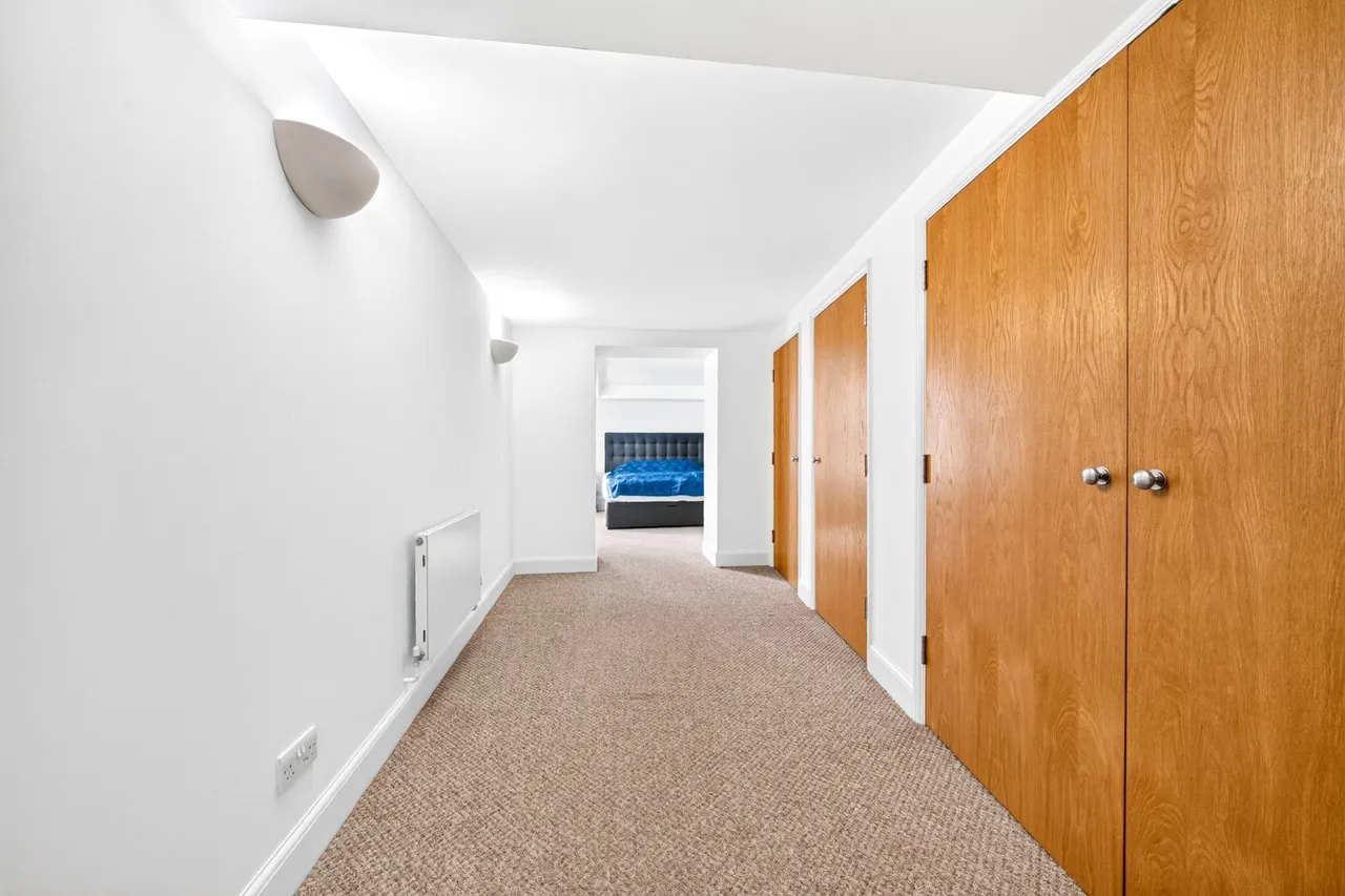 Wapping Wall, London, E1W, photo 11