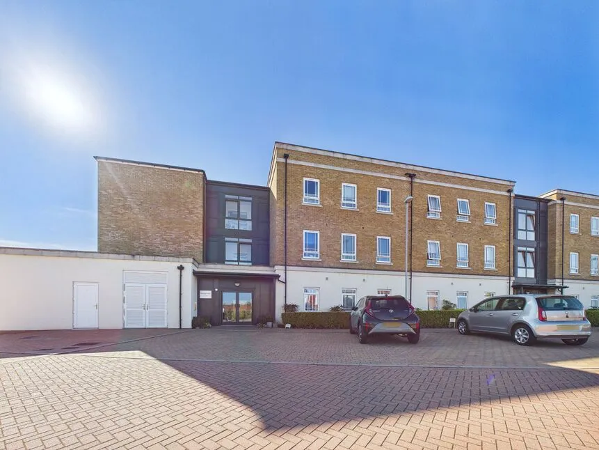 Terlingham Gardens, Hawkinge, CT18, photo 17