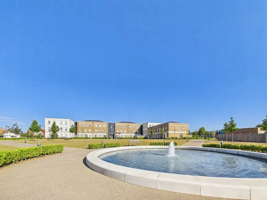 2 bed flat for sale, Terlingham Gardens, Hawkinge, CT18