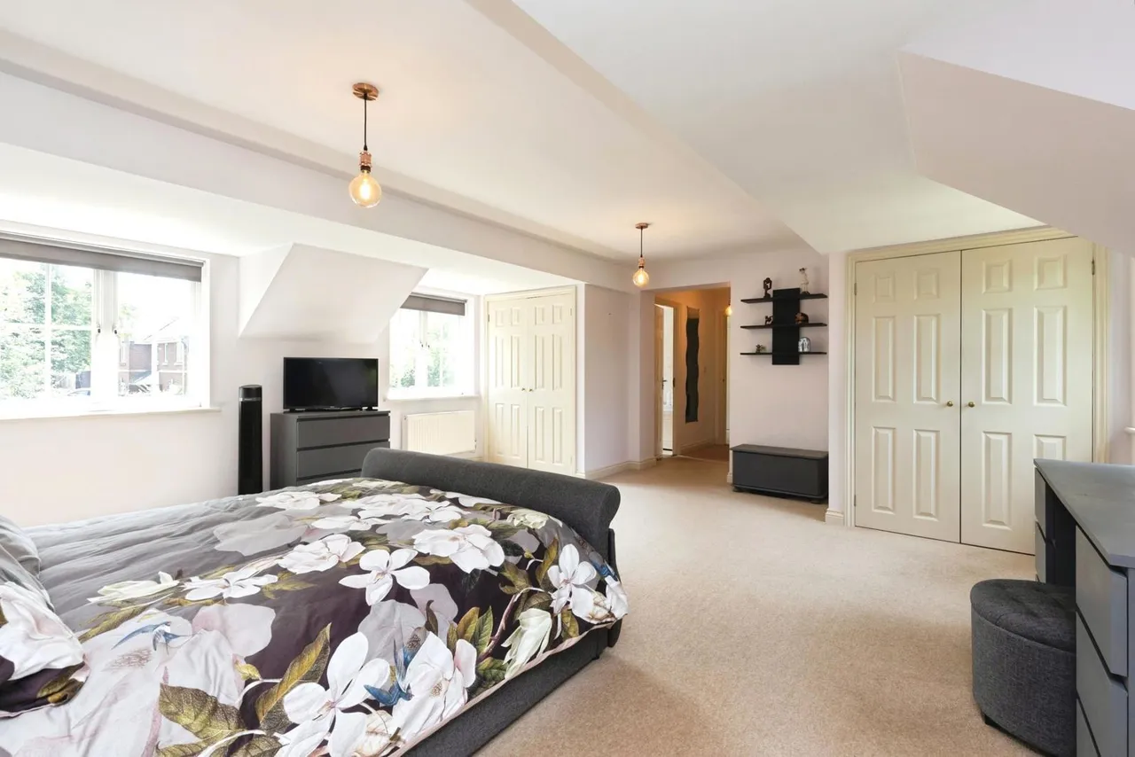 Autumn Rise, The. Wheatridge, Gloucester, Gloucestershire, GL4, photo 14