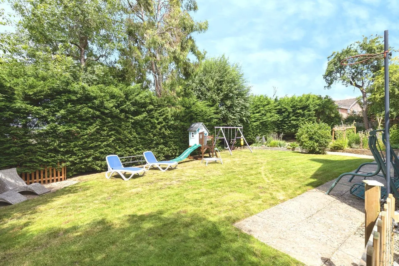 Autumn Rise, The. Wheatridge, Gloucester, Gloucestershire, GL4, photo 23