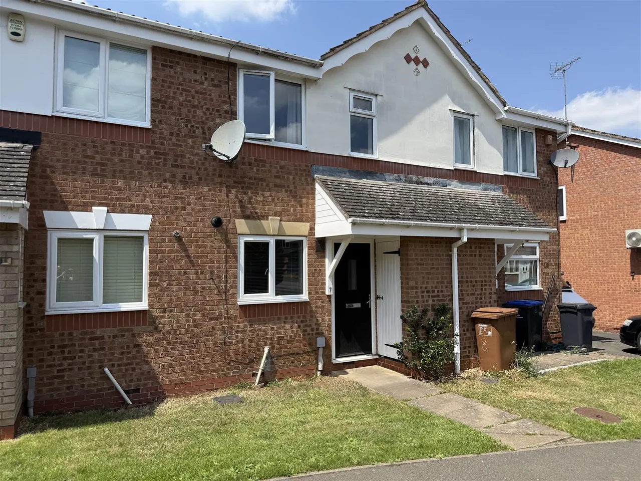2 bed house for sale — Cleveland Place, Northampton