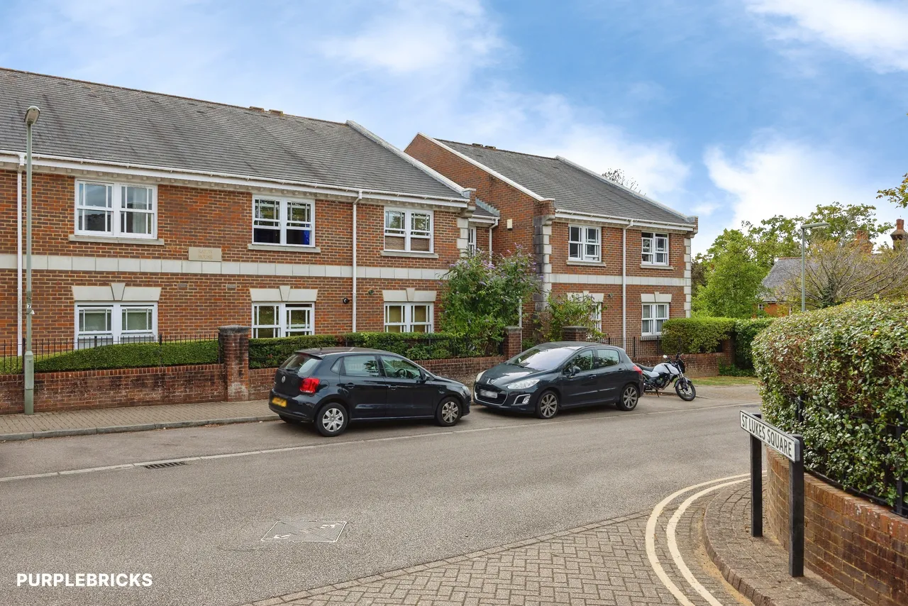1 bed flat for sale, St. Lukes Square, Guildford, GU1