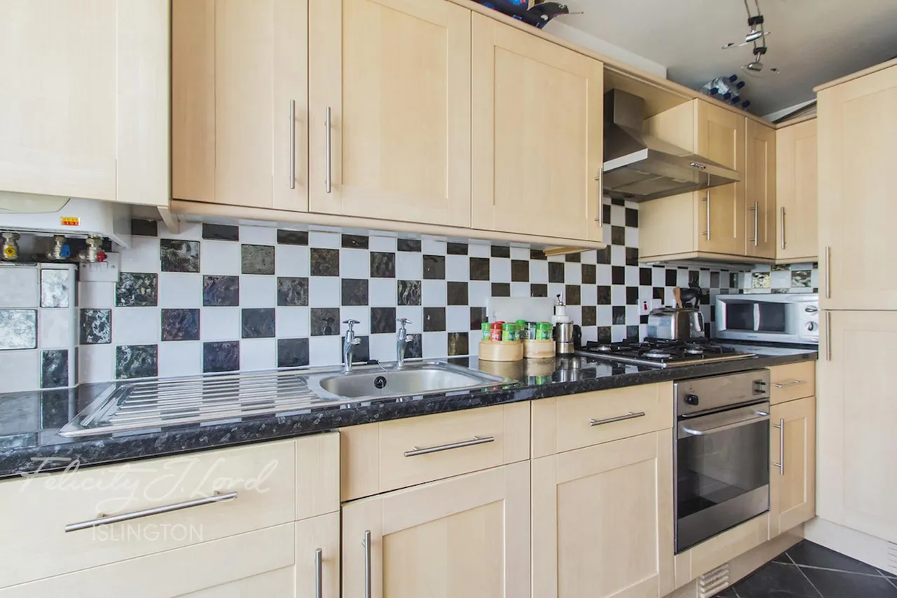 Balls Pond Road, N1, photo 6