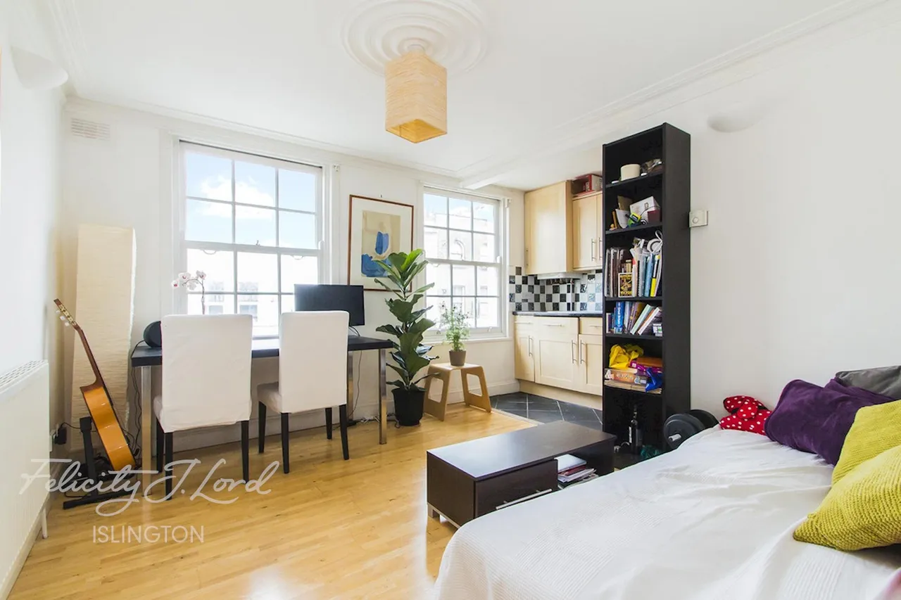 1 bed flat to rent, Balls Pond Road, N1