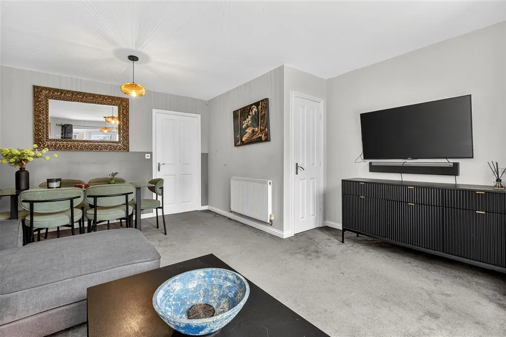 Banks Crescent, Stamford, PE9, photo 3