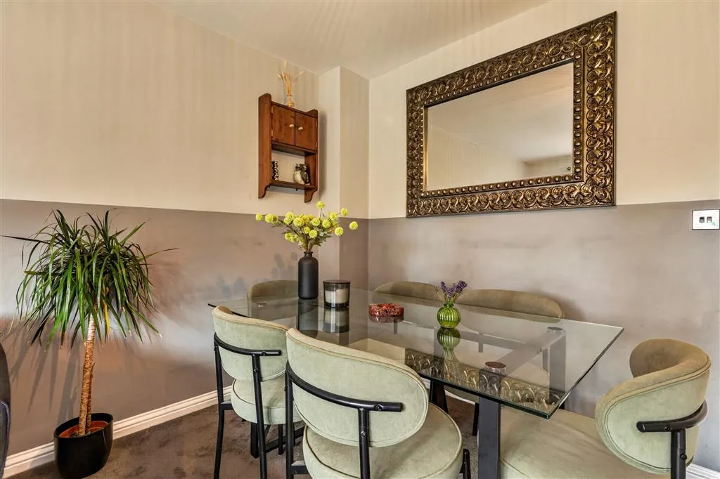 Banks Crescent, Stamford, PE9, photo 4