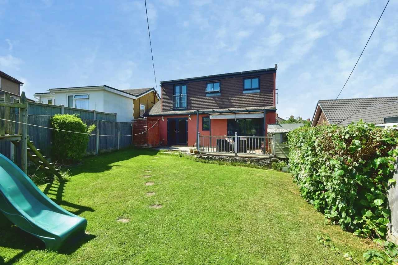 Gorsey Bank, Stoke-On-Trent, ST6, photo 21