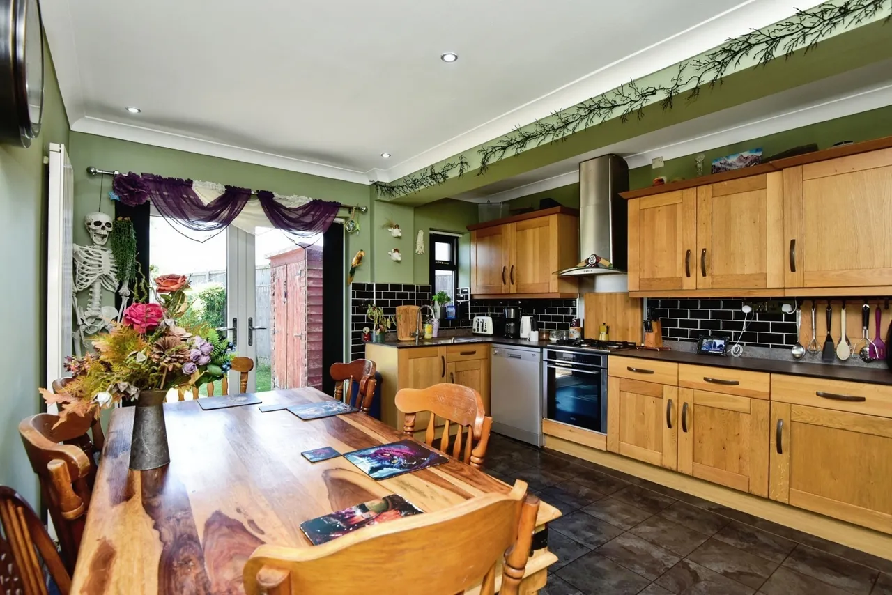Gorsey Bank, Stoke-On-Trent, ST6, photo 5