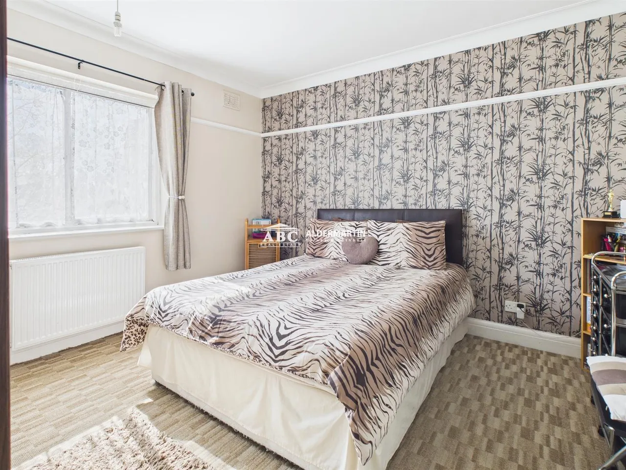 Orchard Court, Stonegrove Road, Edgware, photo 3