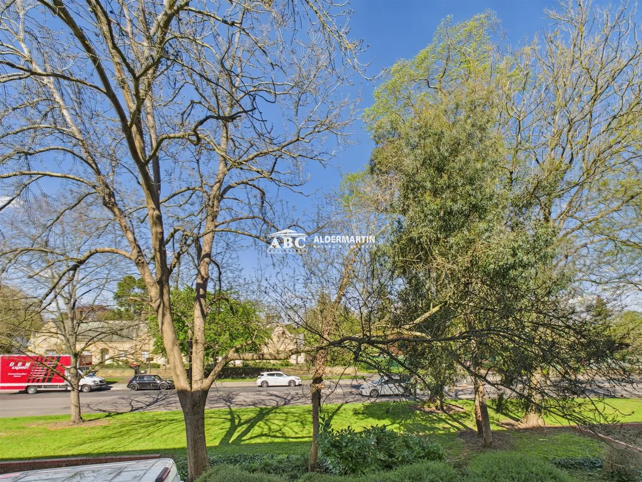 Orchard Court, Stonegrove Road, Edgware, photo 14