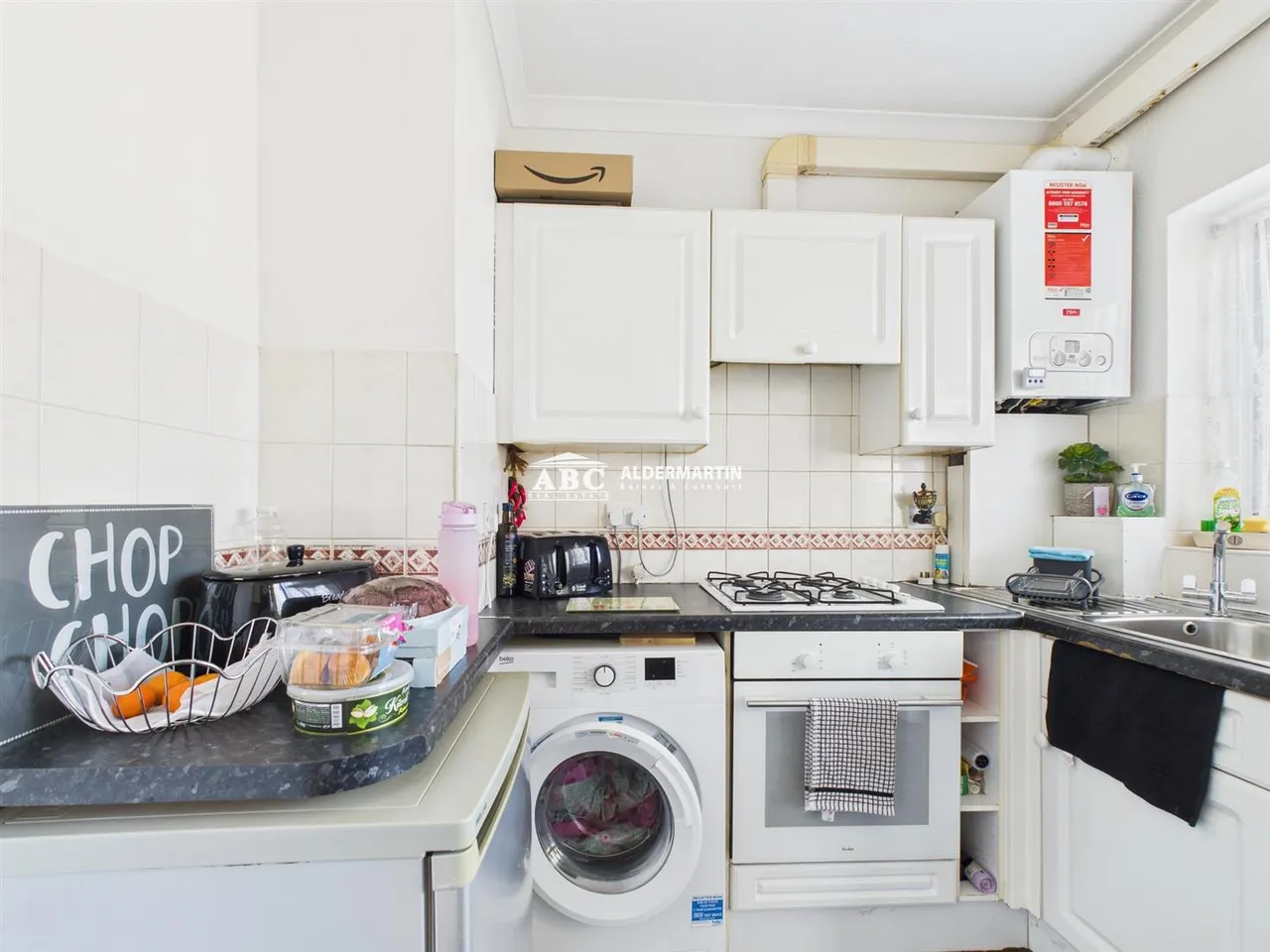 Orchard Court, Stonegrove Road, Edgware, photo 4