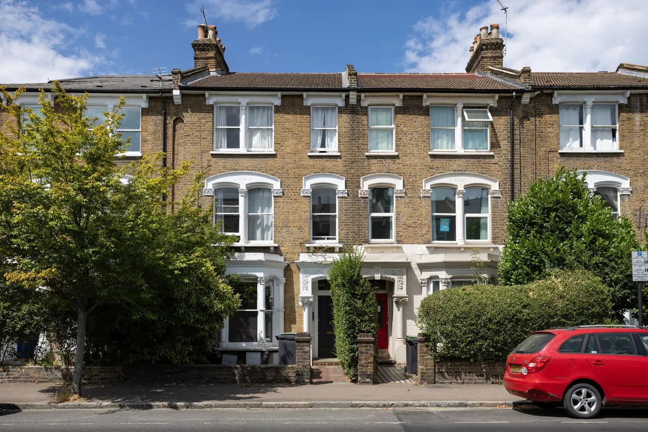 Upper Tollington Park, London, N4, photo 3