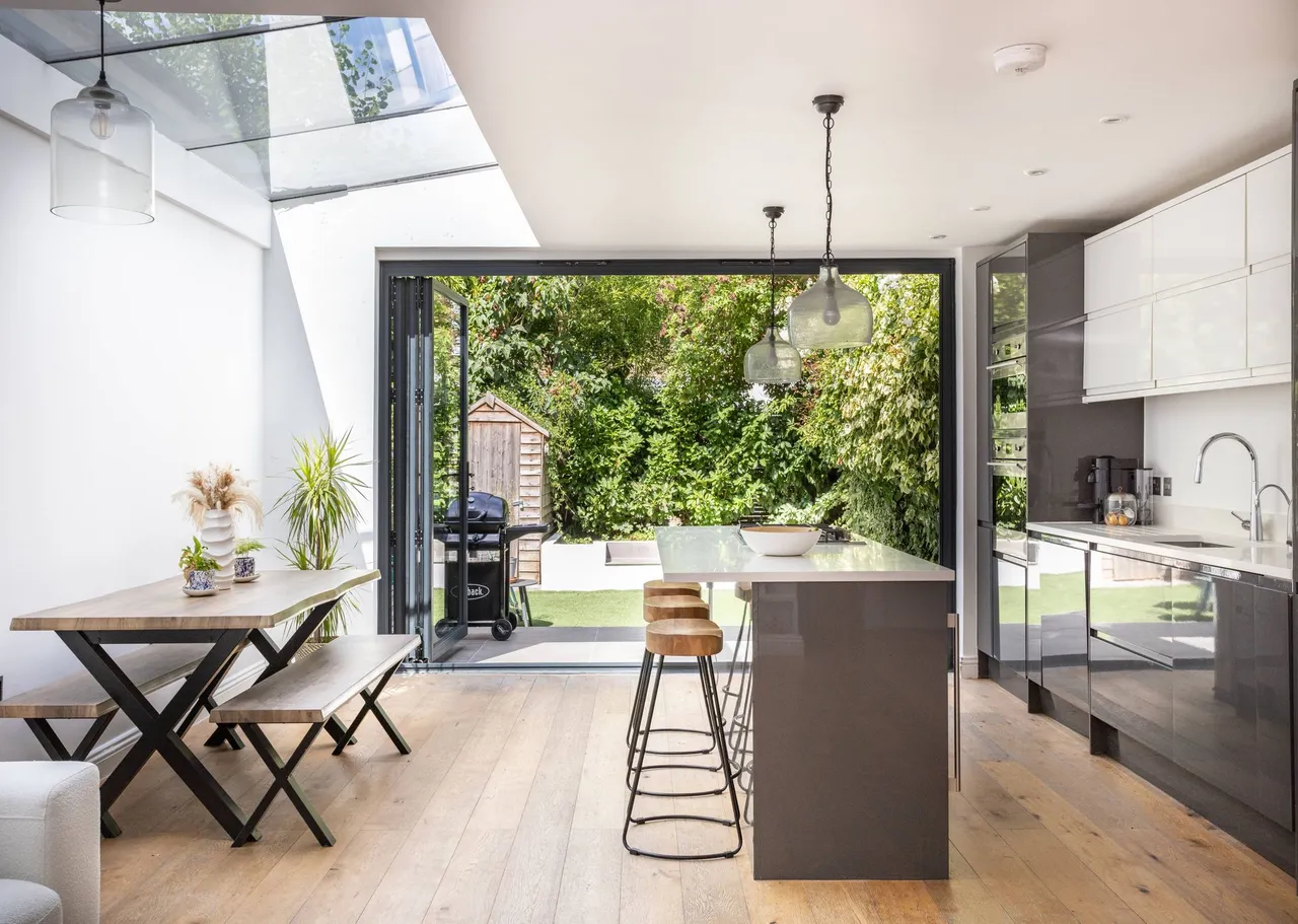 2 bed flat for sale — Upper Tollington Park, London, N4