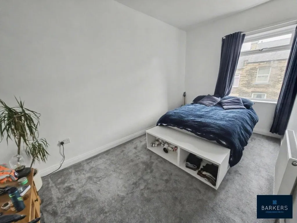 Mitchell Avenue, Dewsbury WF13 4JF, photo 9
