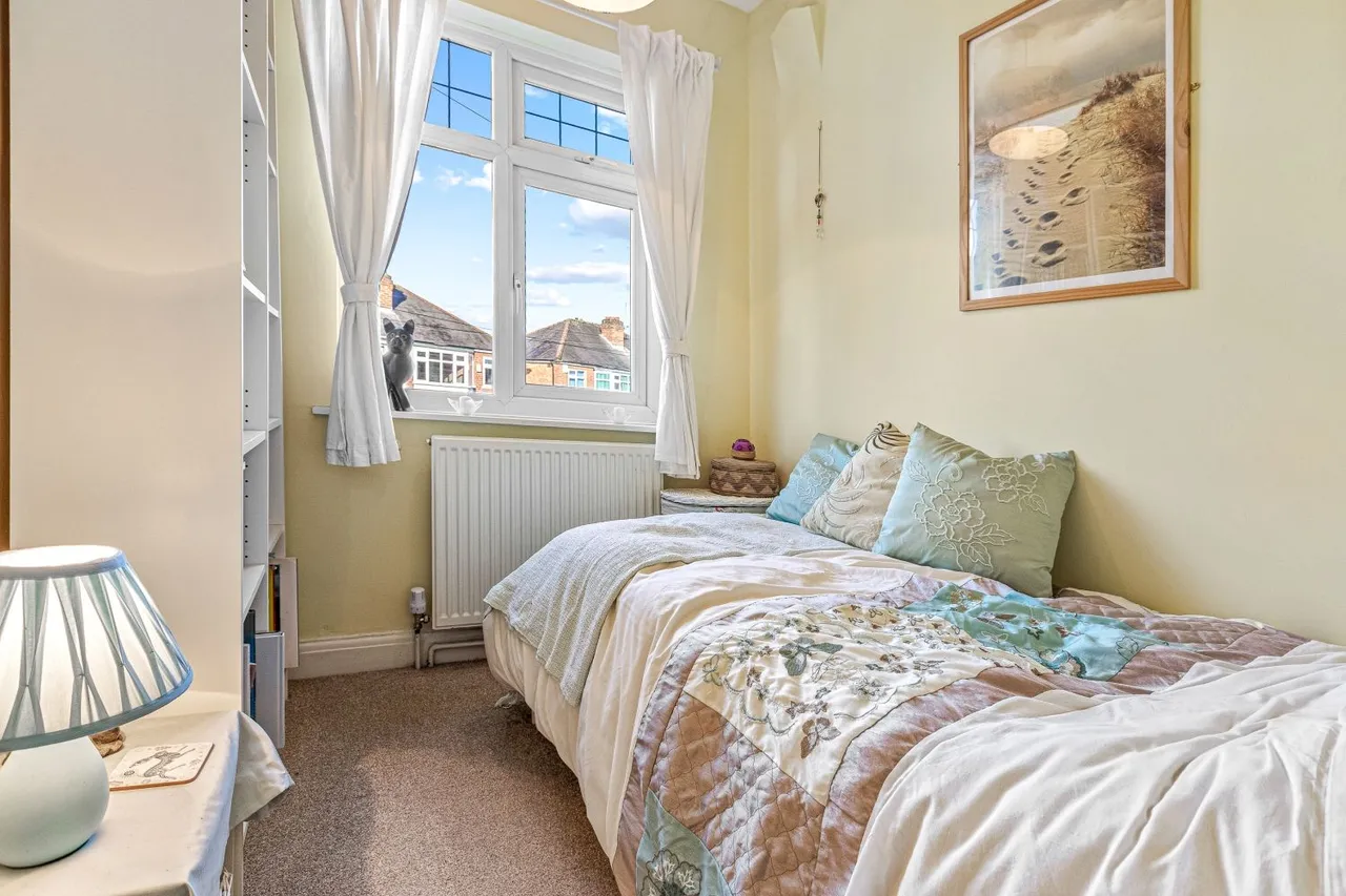 Kew Drive, Wigston, LE18, photo 9