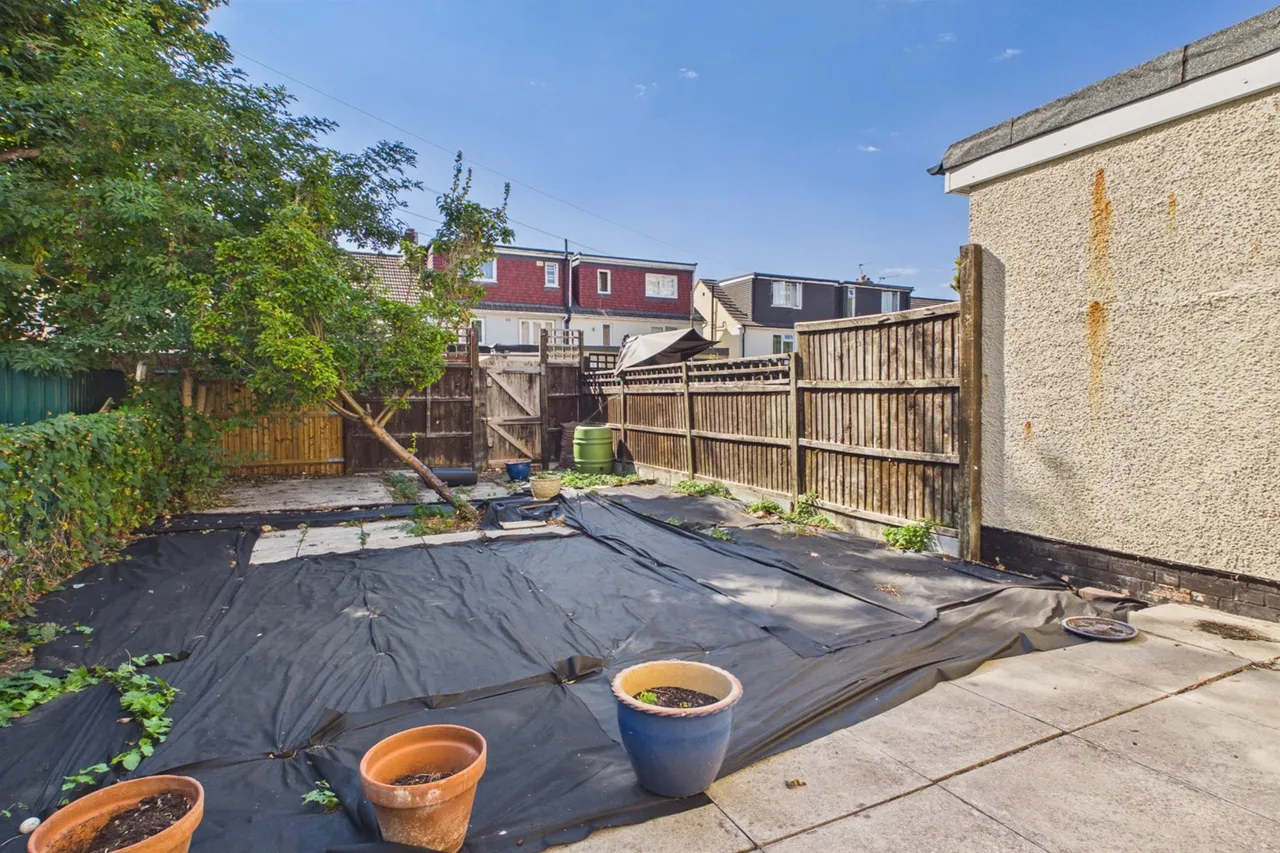 London, Greater London, SW19 2SU, photo 6