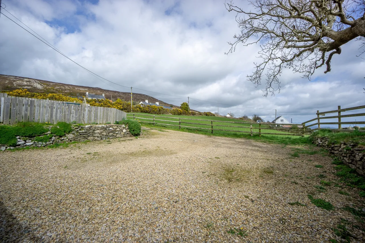 Pantgwyn, Garnfadryn, Pwllheli, Gwynedd, LL53 8TG, photo 10