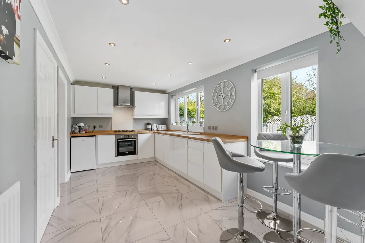 Highgate Close, Norton, Runcorn, Runcorn, WA7 6QP, photo 2