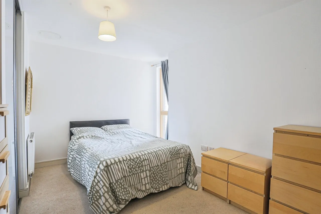 Bowman Lane, Leeds, LS10, photo 10