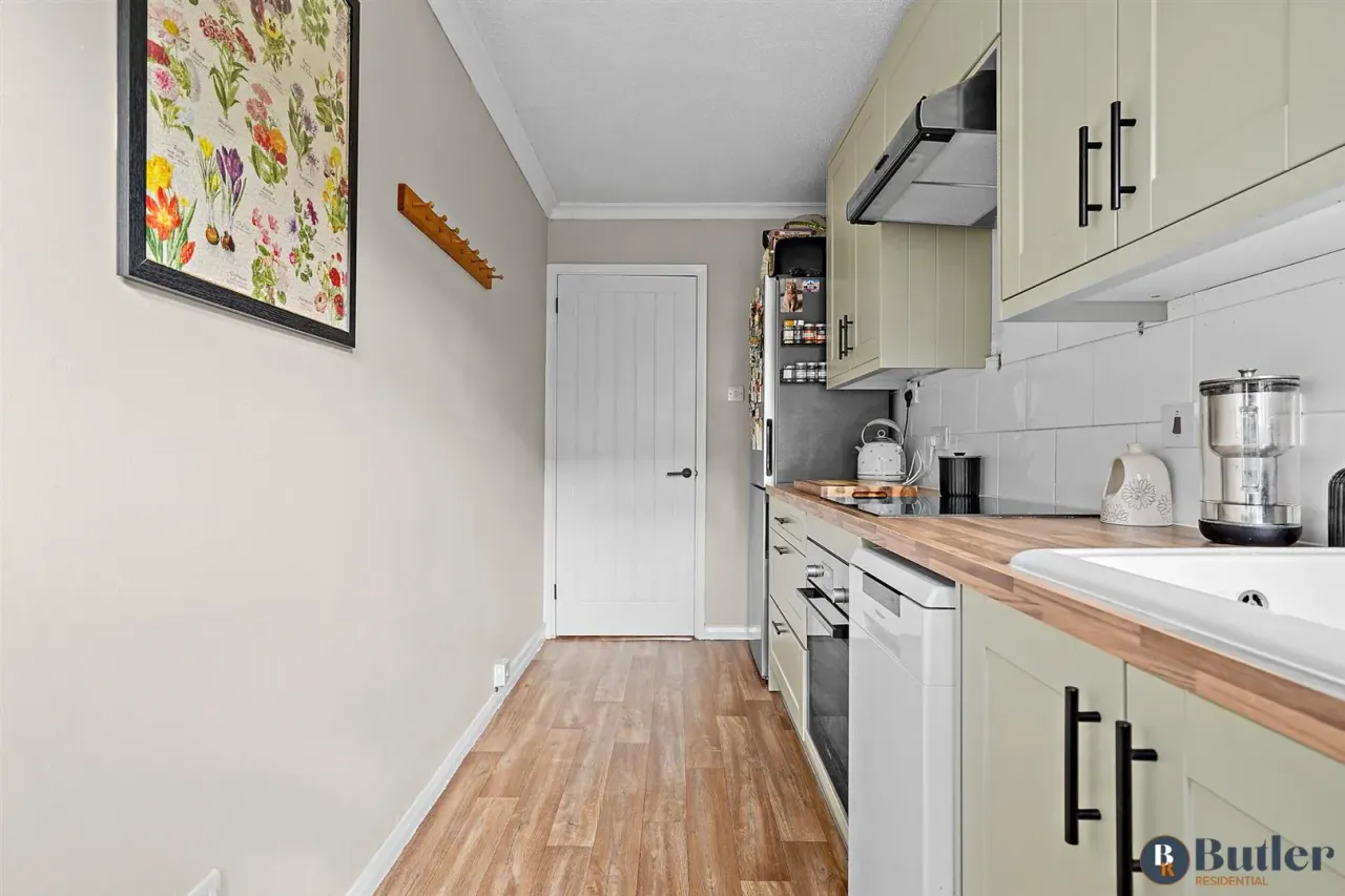 Fells Close, Hitchin, SG5, photo 12