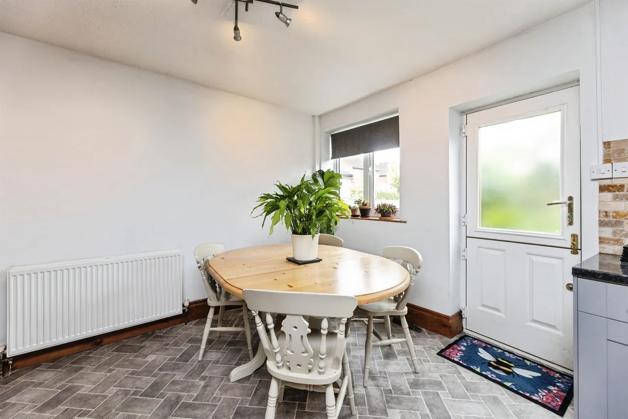 Riverside, Rawcliffe, GOOLE, photo 8