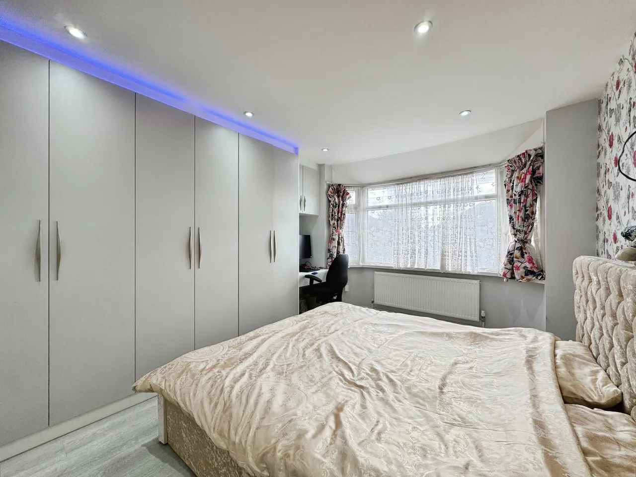 Greencourt Avenue, Edgware, HA8, photo 4