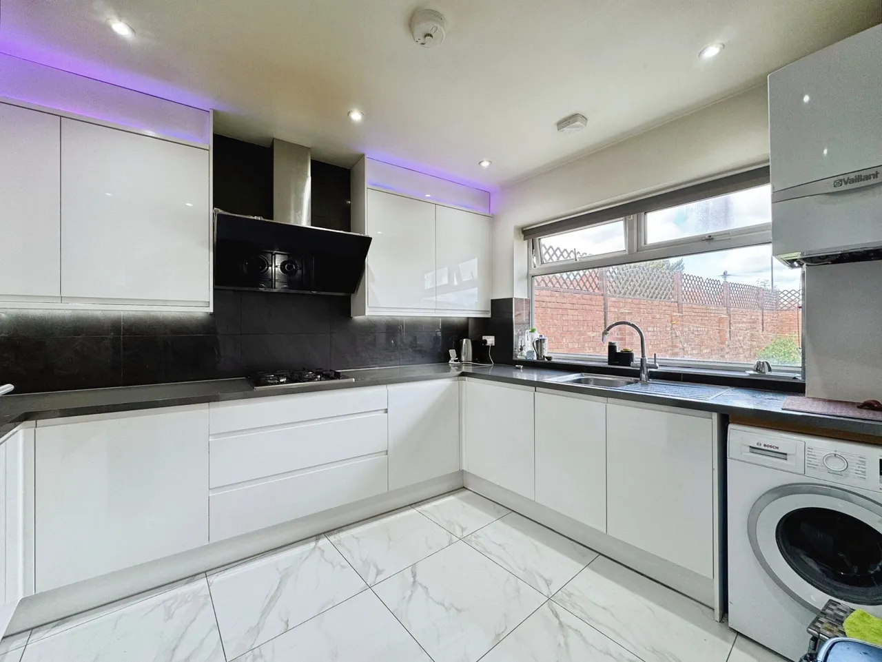 Greencourt Avenue, Edgware, HA8, photo 3