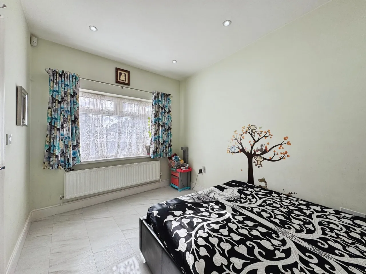 Greencourt Avenue, Edgware, HA8, photo 9