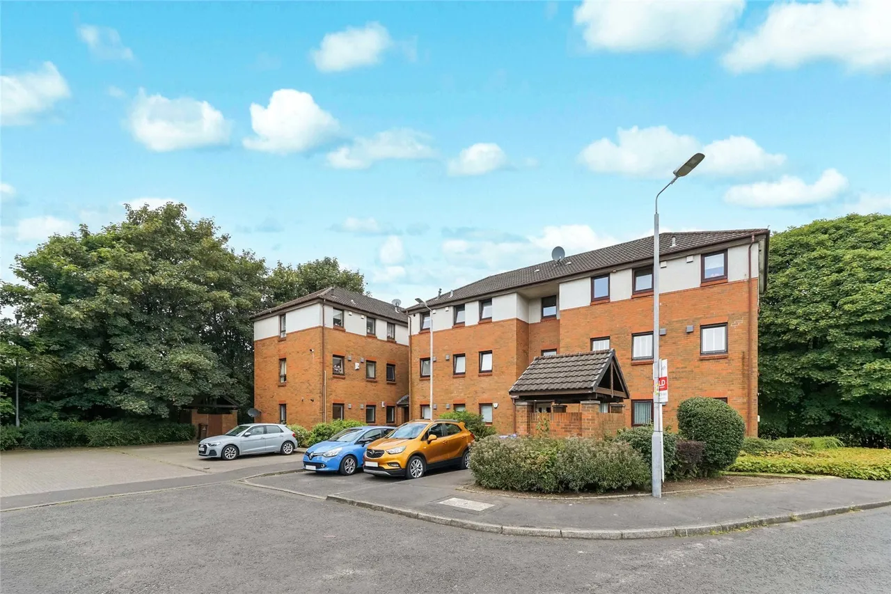 Fairways View, Hardgate, Clydebank, West Dunbartonshire, G81, photo 14