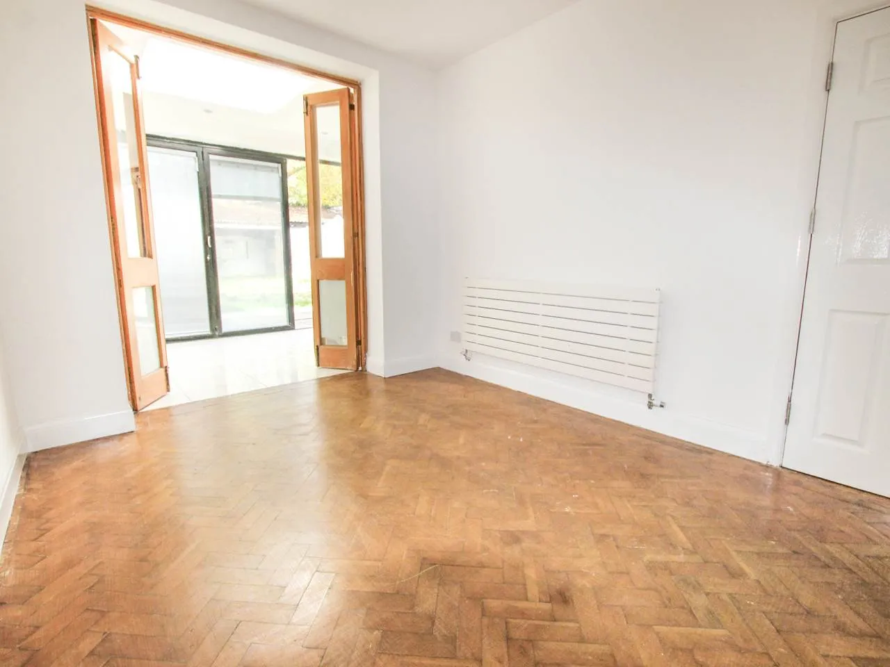 Stour Avenue, Southall, UB2, photo 7
