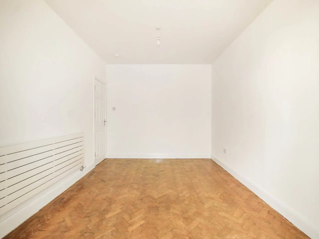 Stour Avenue, Southall, UB2, photo 6