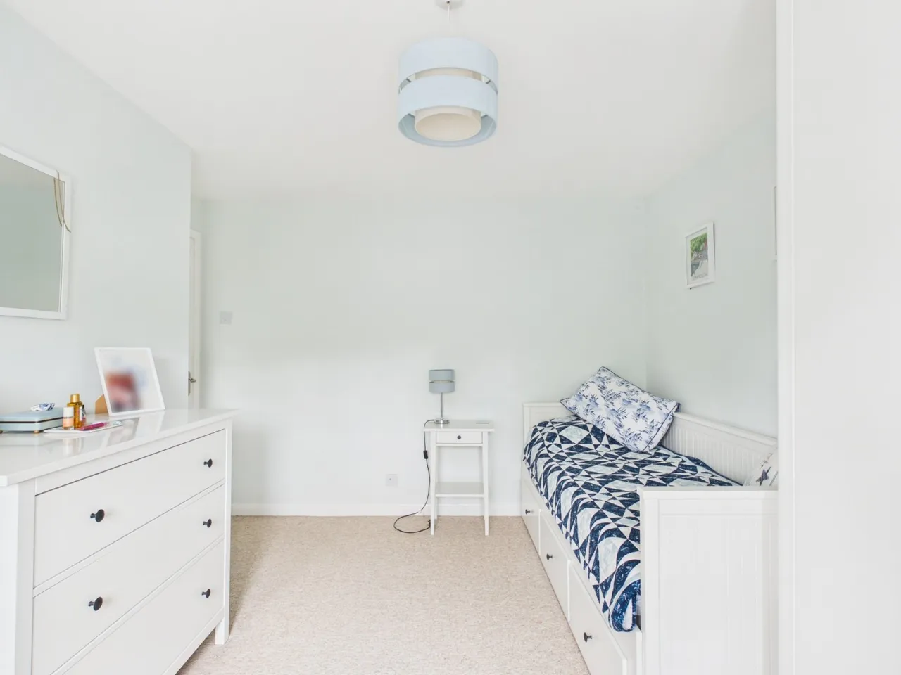 Churchill Close, Flackwell Heath, HP10, photo 19