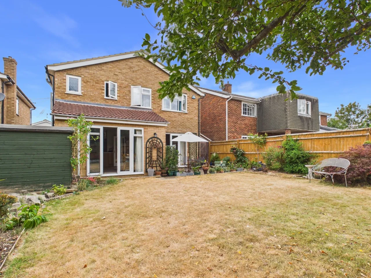 Churchill Close, Flackwell Heath, HP10, photo 15