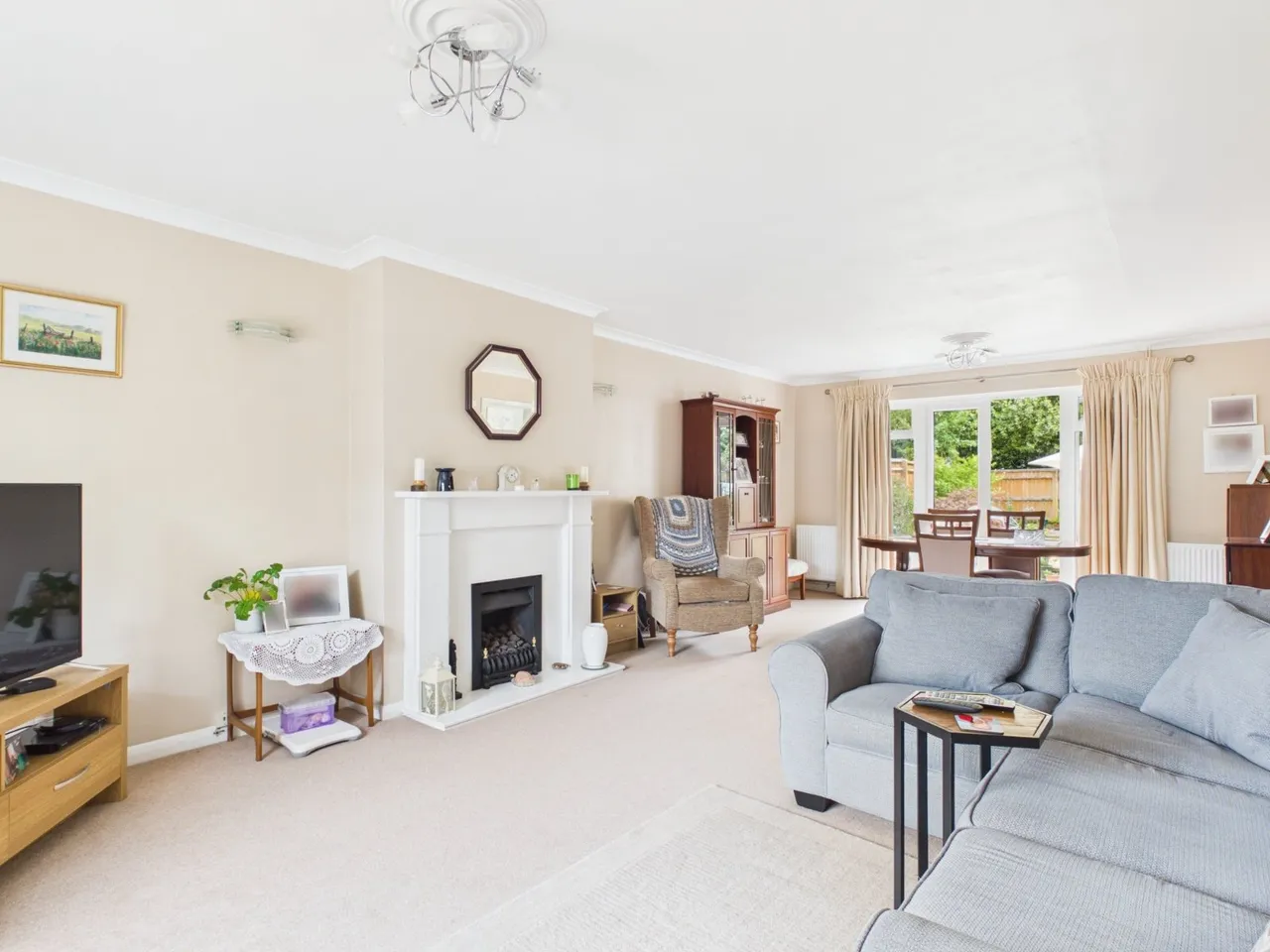 Churchill Close, Flackwell Heath, HP10, photo 10