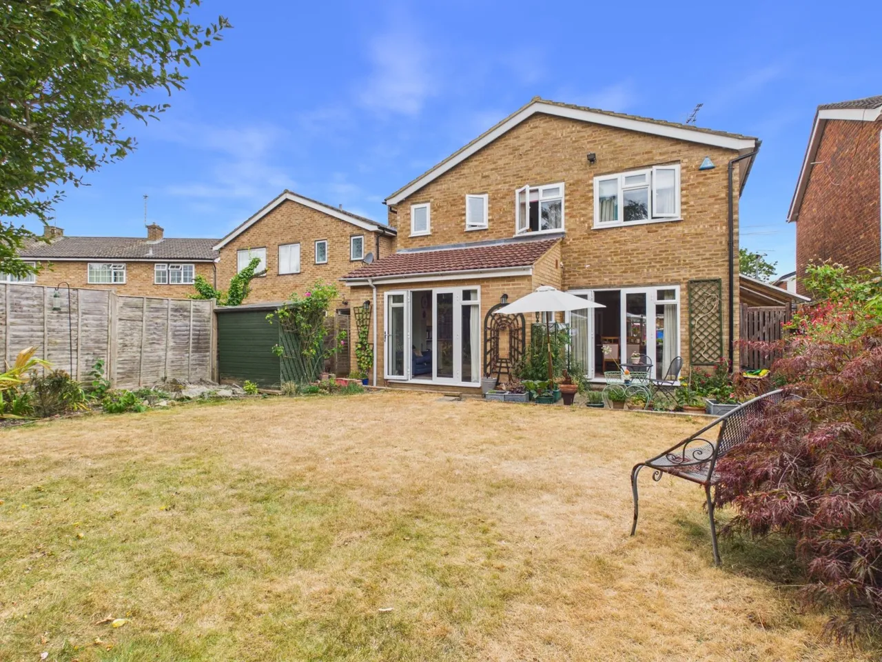 Churchill Close, Flackwell Heath, HP10, photo 3