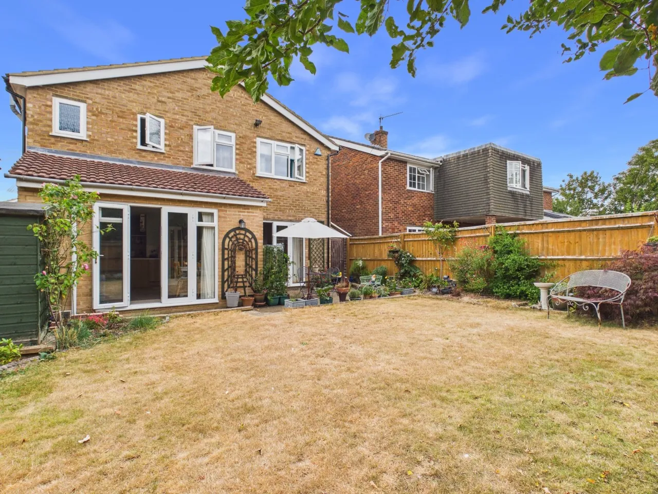 Churchill Close, Flackwell Heath, HP10, photo 16