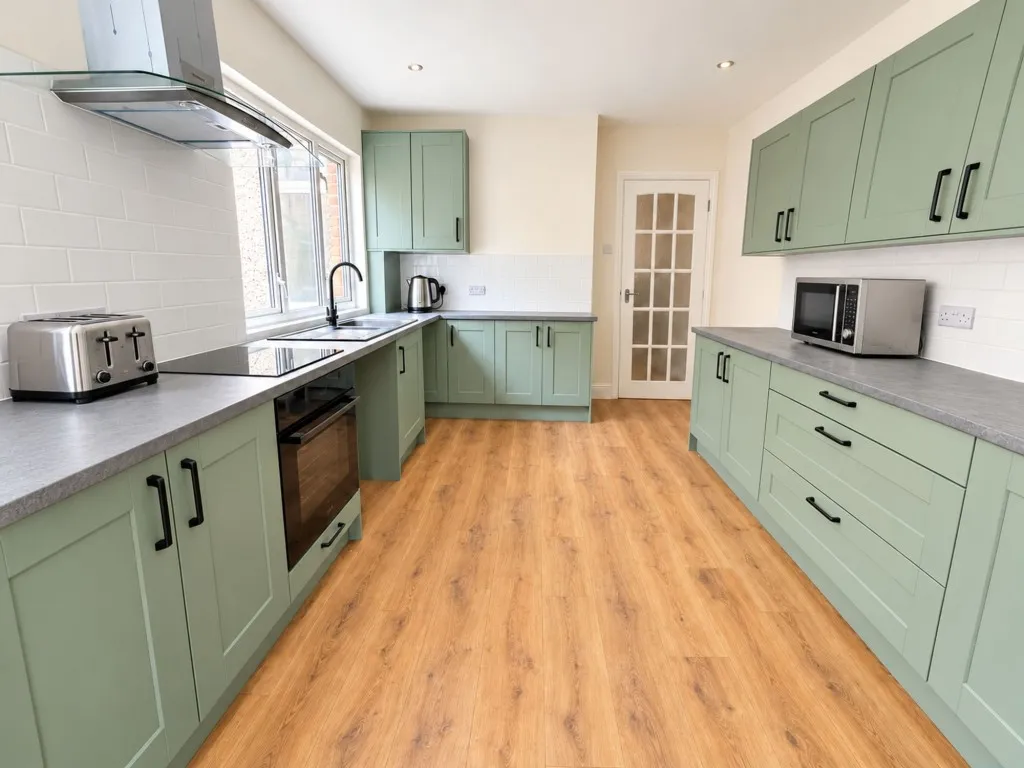 Holliers Hill, Bexhill, TN40, photo 4