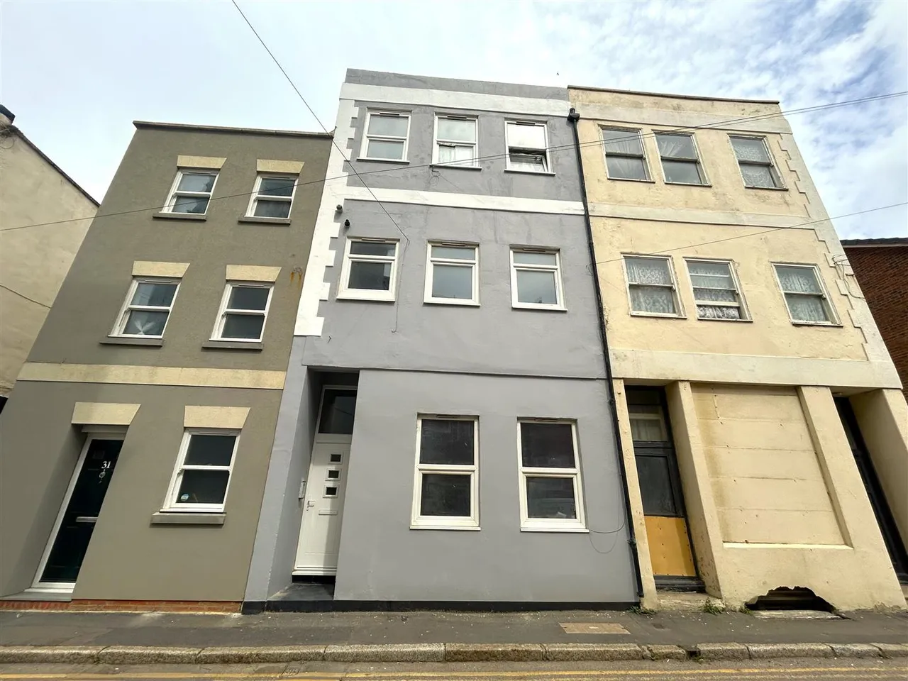 1 bed flat to rent — Caves Road, St Leonards On Sea, TN38 0BY