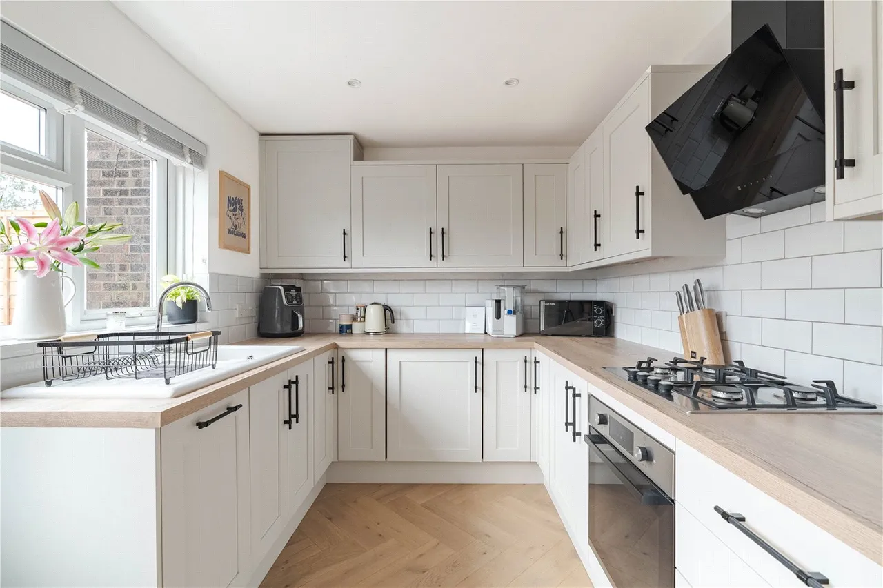 Cockerell Close, Merley, Wimborne, Dorset, BH21, photo 10