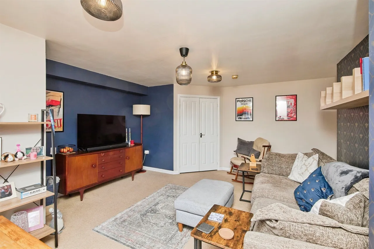 Magnus Court, Chester Green, DE21, photo 5