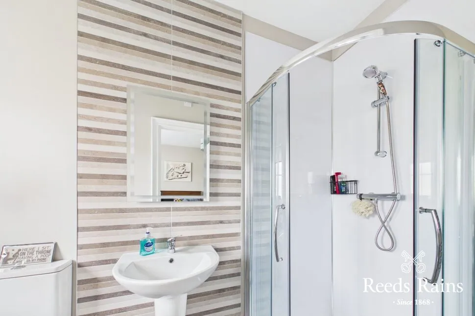 Rowanvale Crescent, Conlig, BT23, photo 18